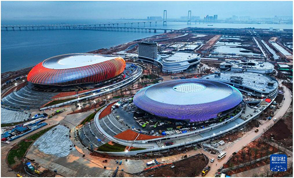 中超比赛亮点：上海海港2-1战胜山东泰山,