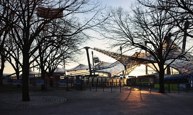 一次大伤，扭转直下！续约不顺且没有报价的基耶萨，或将明年离队.